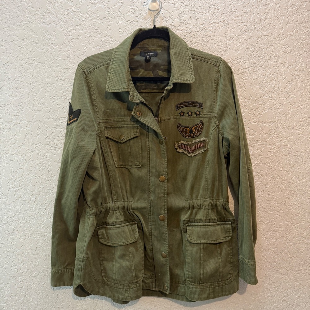 Torid Military Utility Jacket Size M/L Army Green Patch Detail Cotton